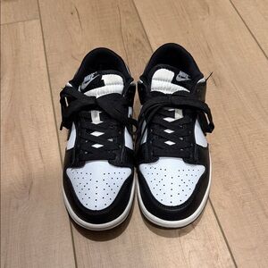 Nike Panda Dunks